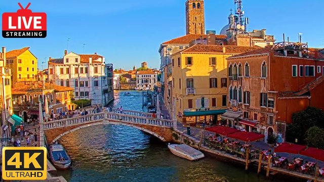 Ponte delle Guglie Canal Overlook