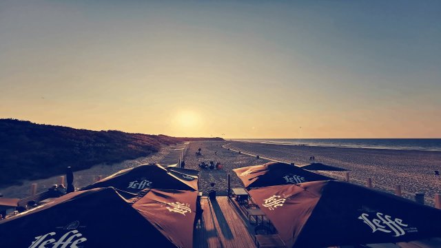 Vrouwenpolder Breezand Beach Pavilion
