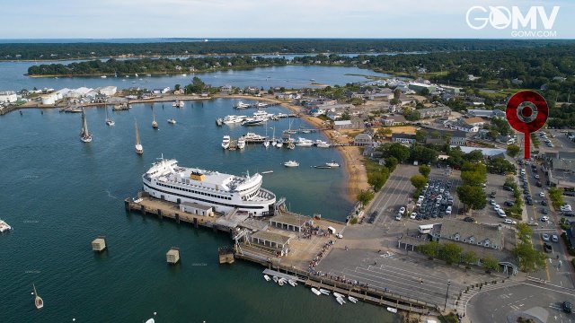 Vineyard Haven Five Corners Hub