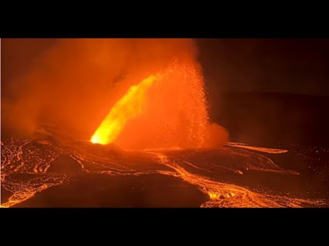 Kīlauea Halema’uma’u Crater Vista