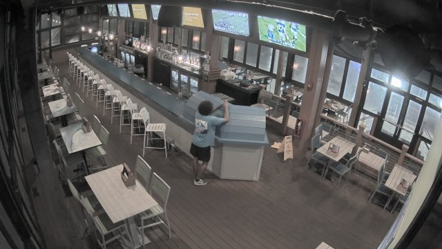 Inside RipTydz Oceanfront Grille