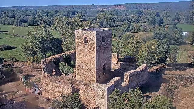 Villapadierna Castle, León Panorama