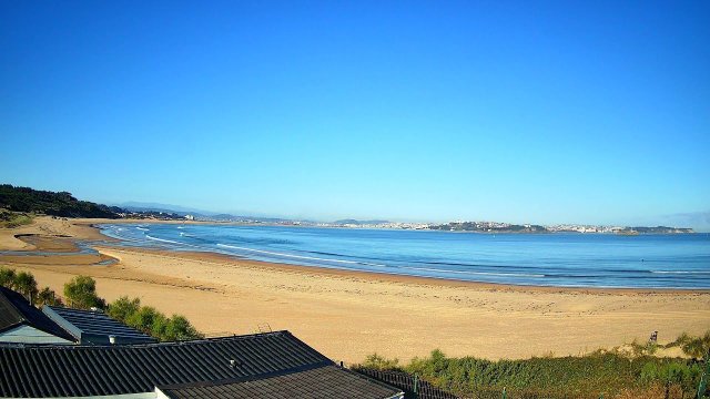 Loredo Beach Waves and Shores